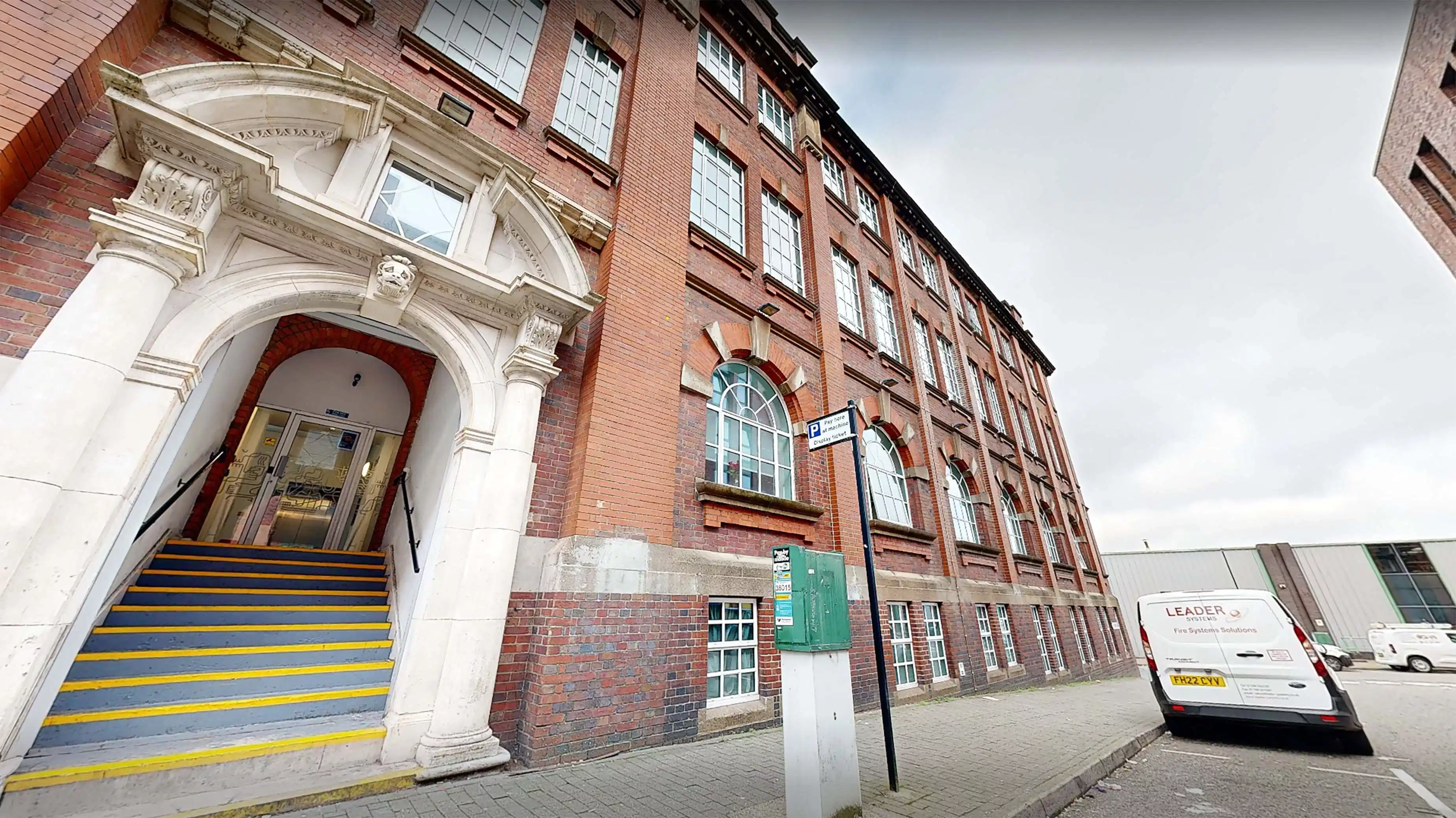 iQ Studios 51, Birmingham image 22