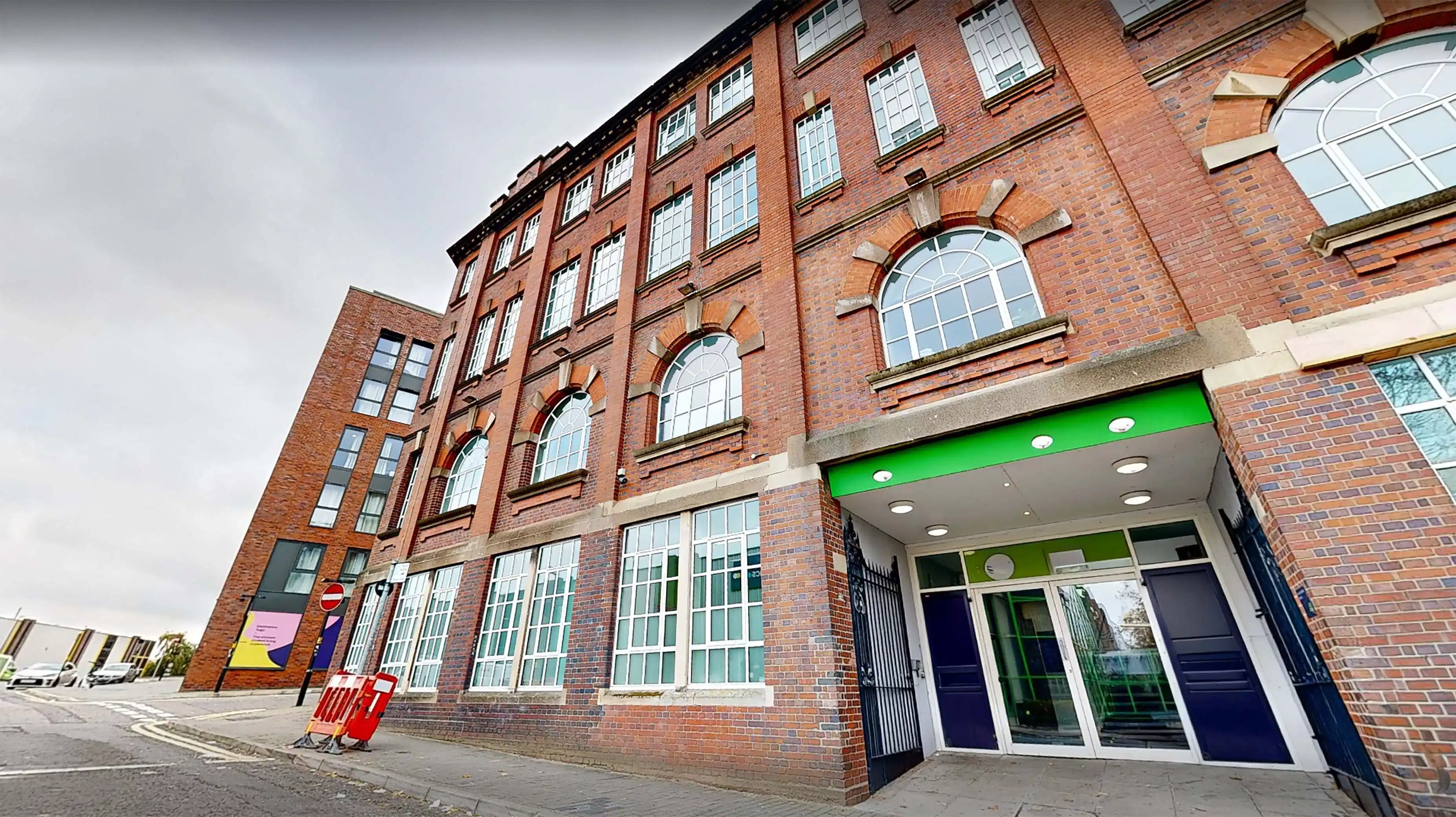 iQ Studios 51, Birmingham image 17