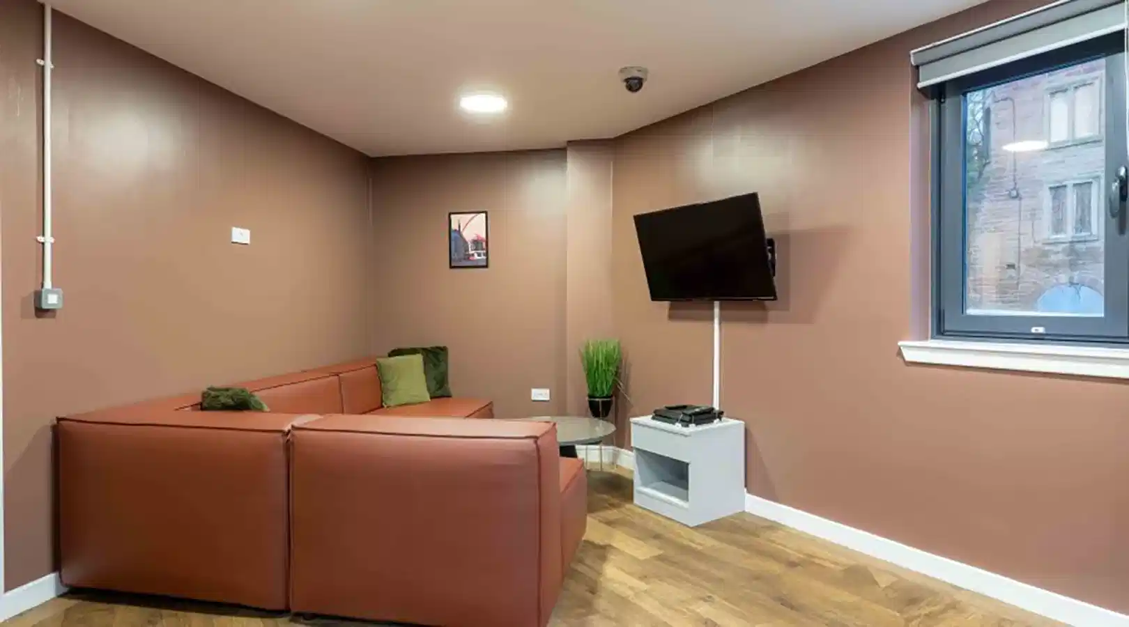 iQ Parker House, Dundee image 12