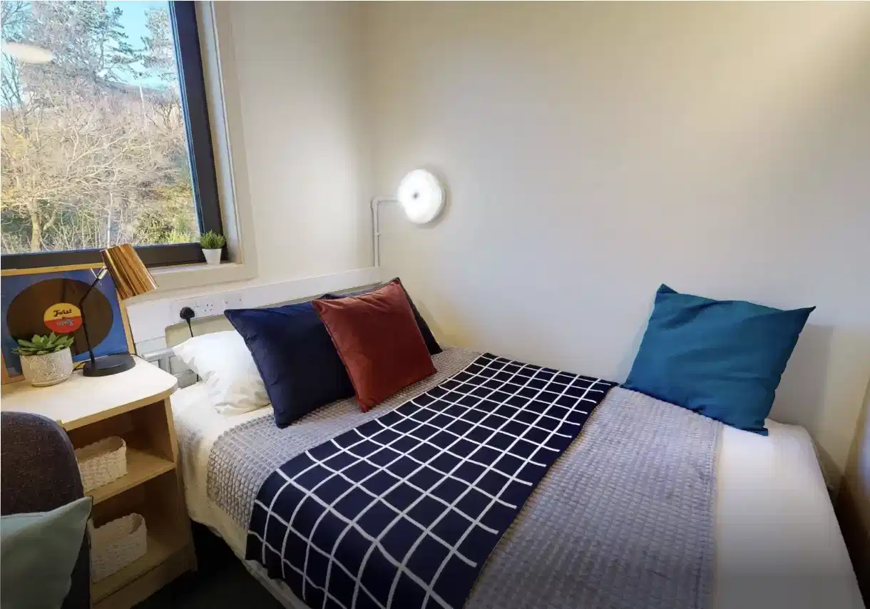 Silver En Suite