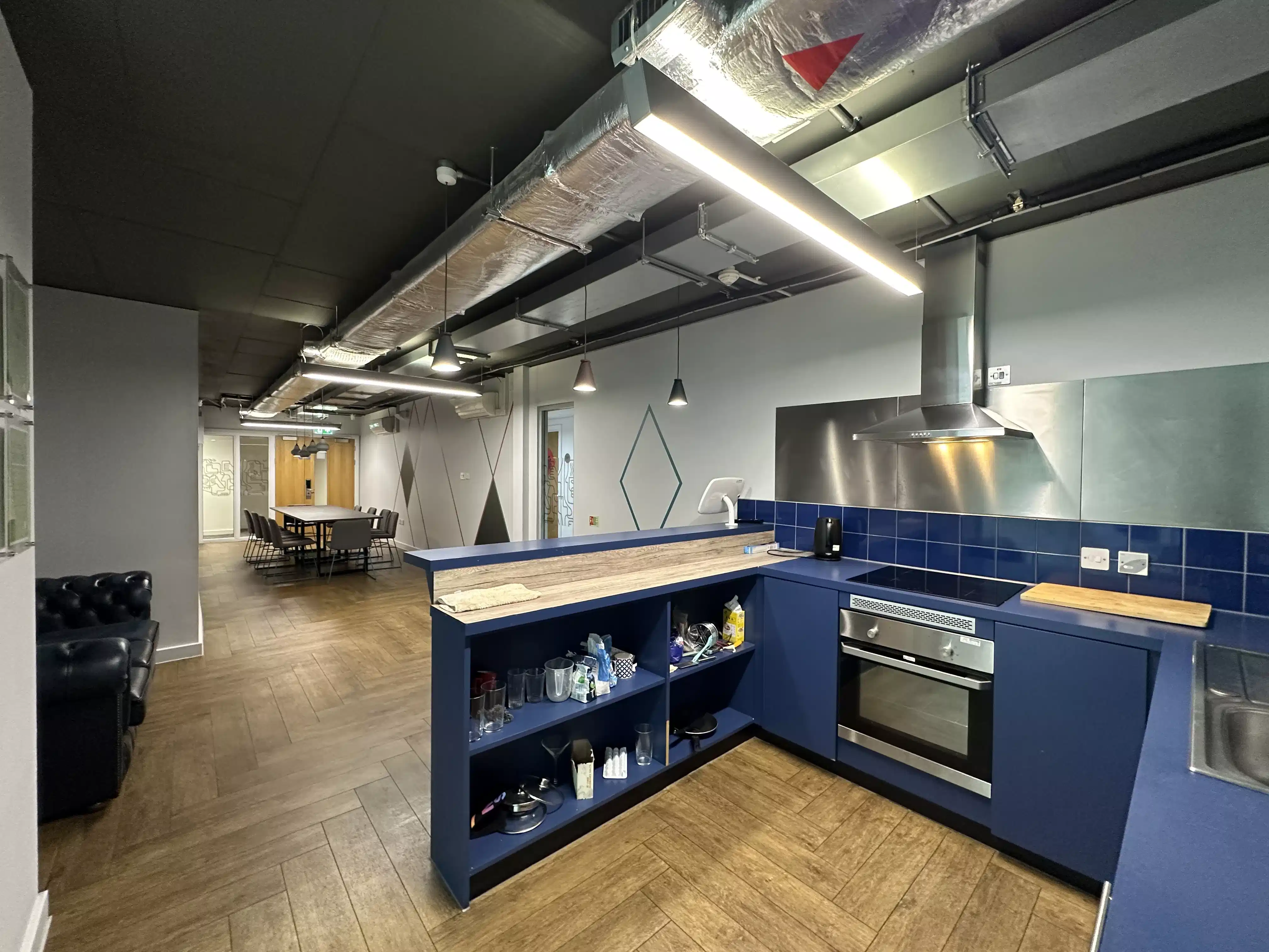 iQ Elgin Place, Glasgow image 21