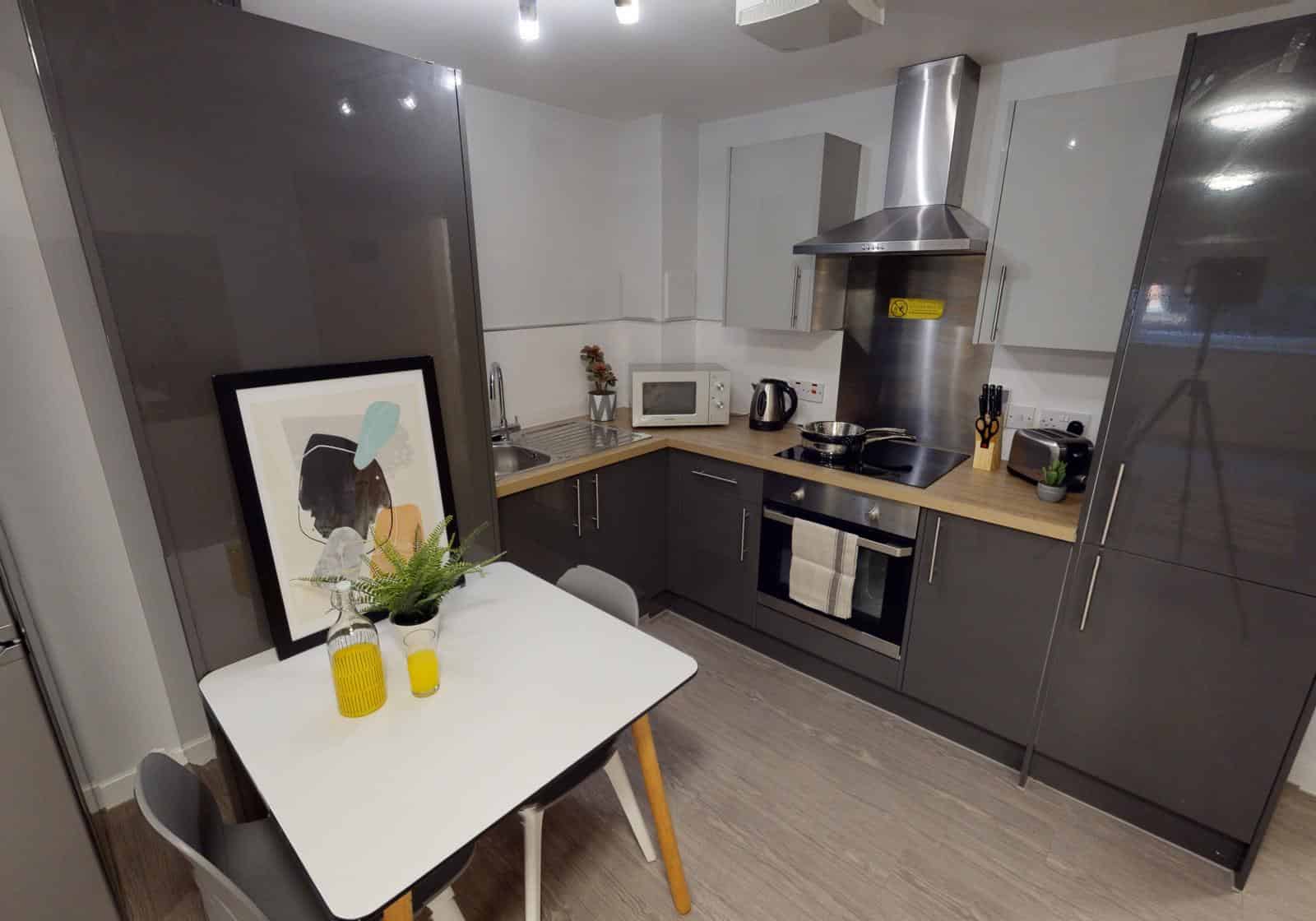 iQ Marsden House, Leeds - Leeds, England, United Kingdom - Kitchen