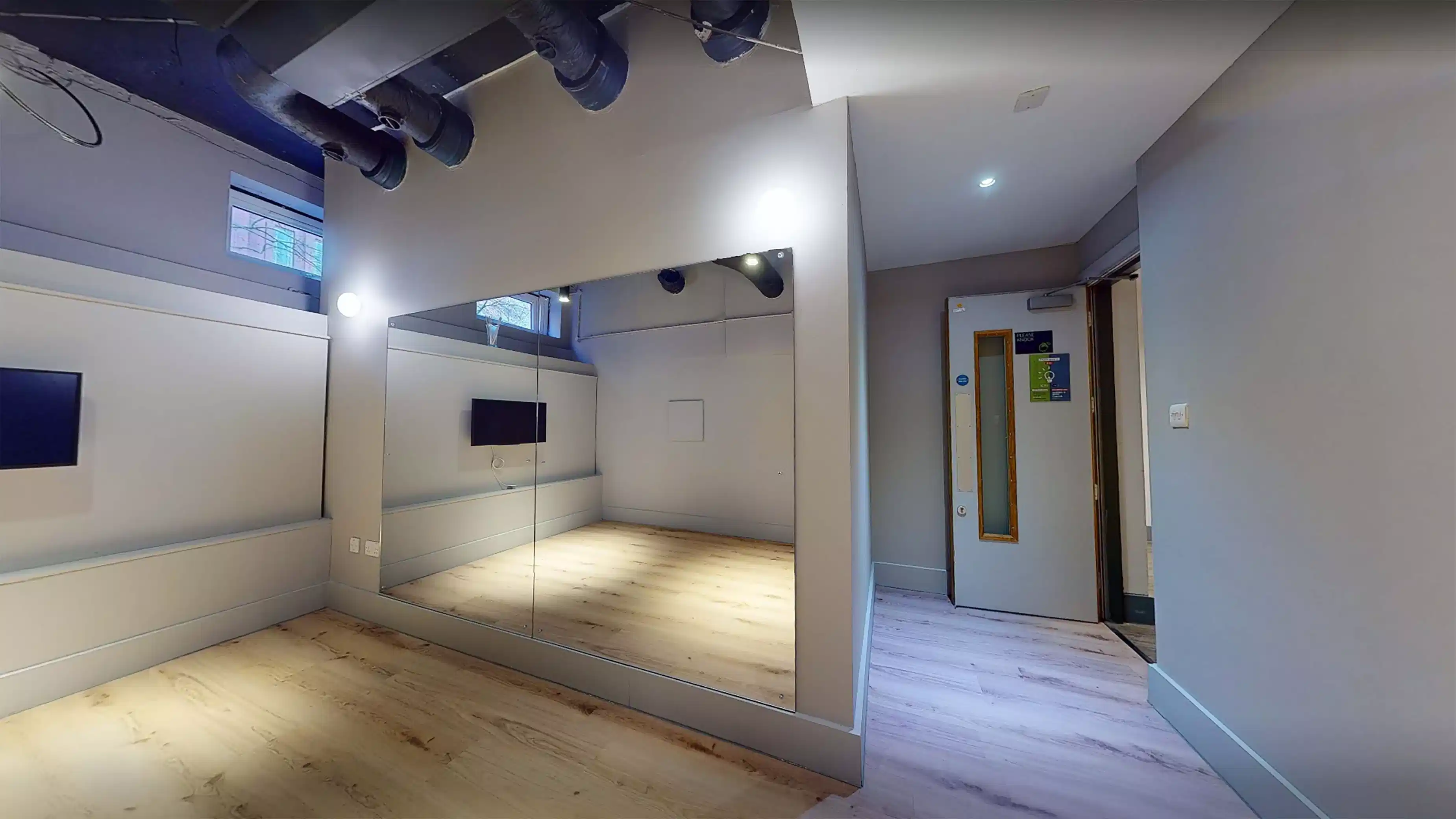 iQ Hollingworth House, Manchester image 54