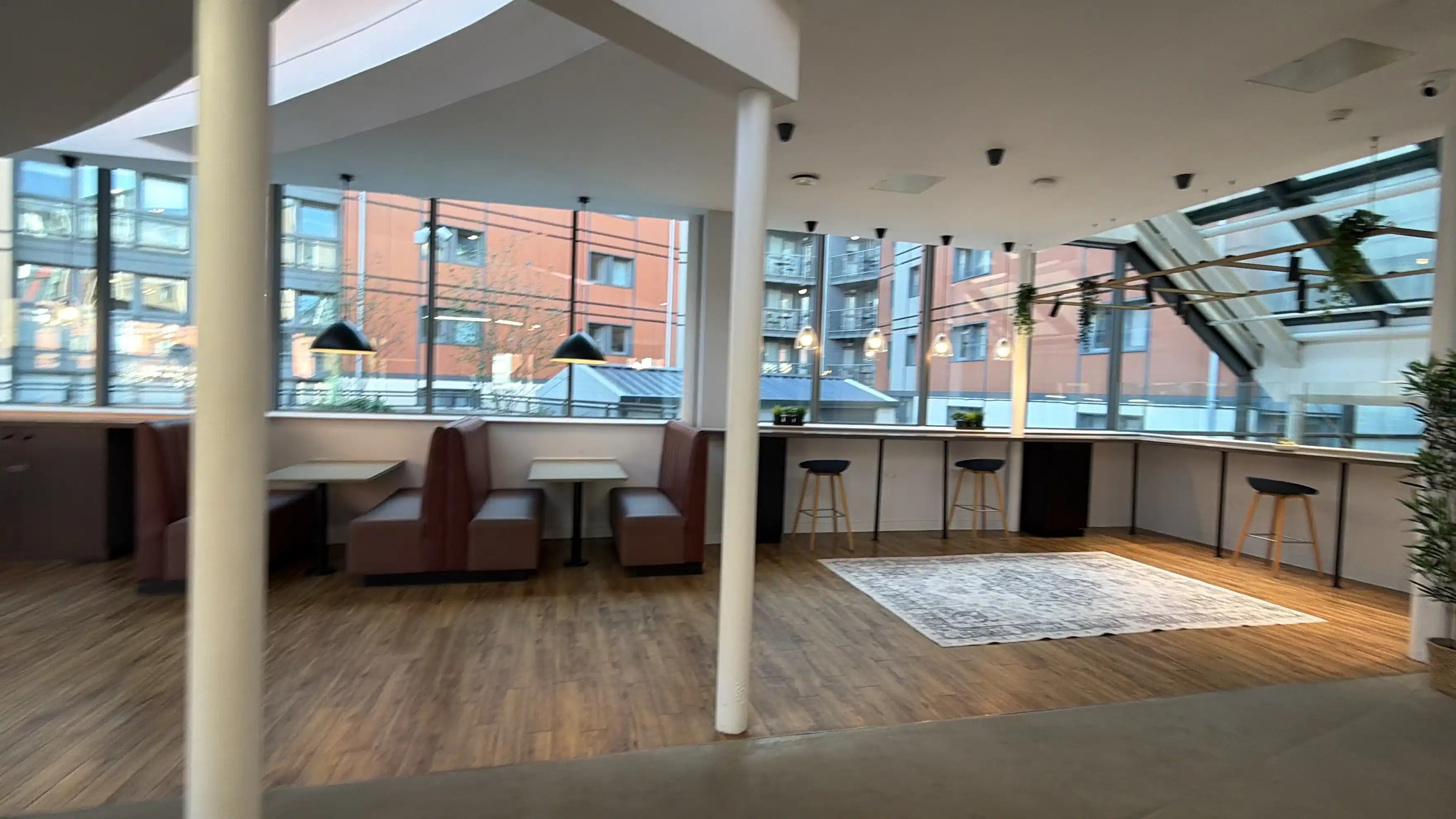iQ Kerria Apartments, Manchester image 36
