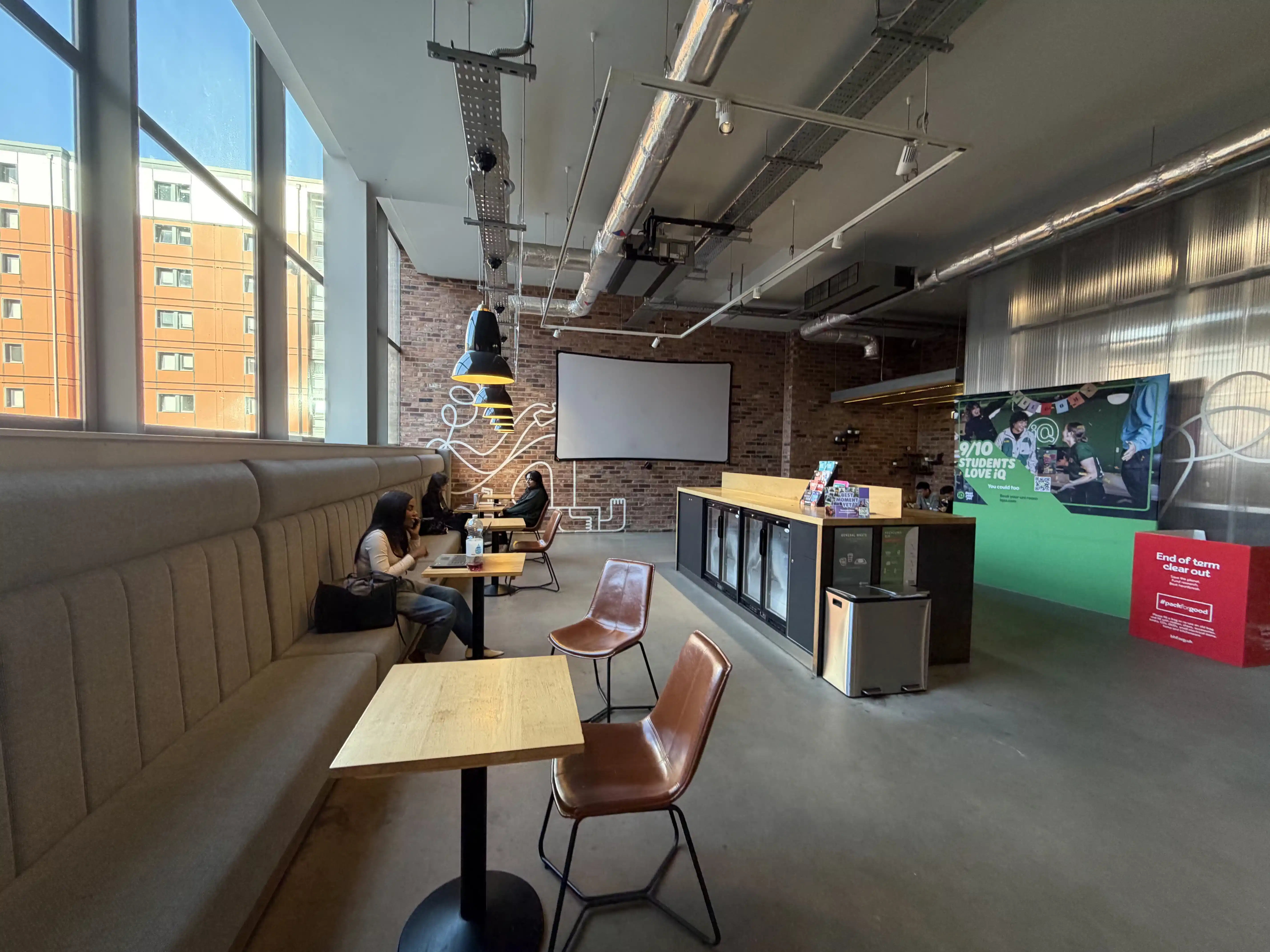 iQ Kerria Apartments, Manchester image 64