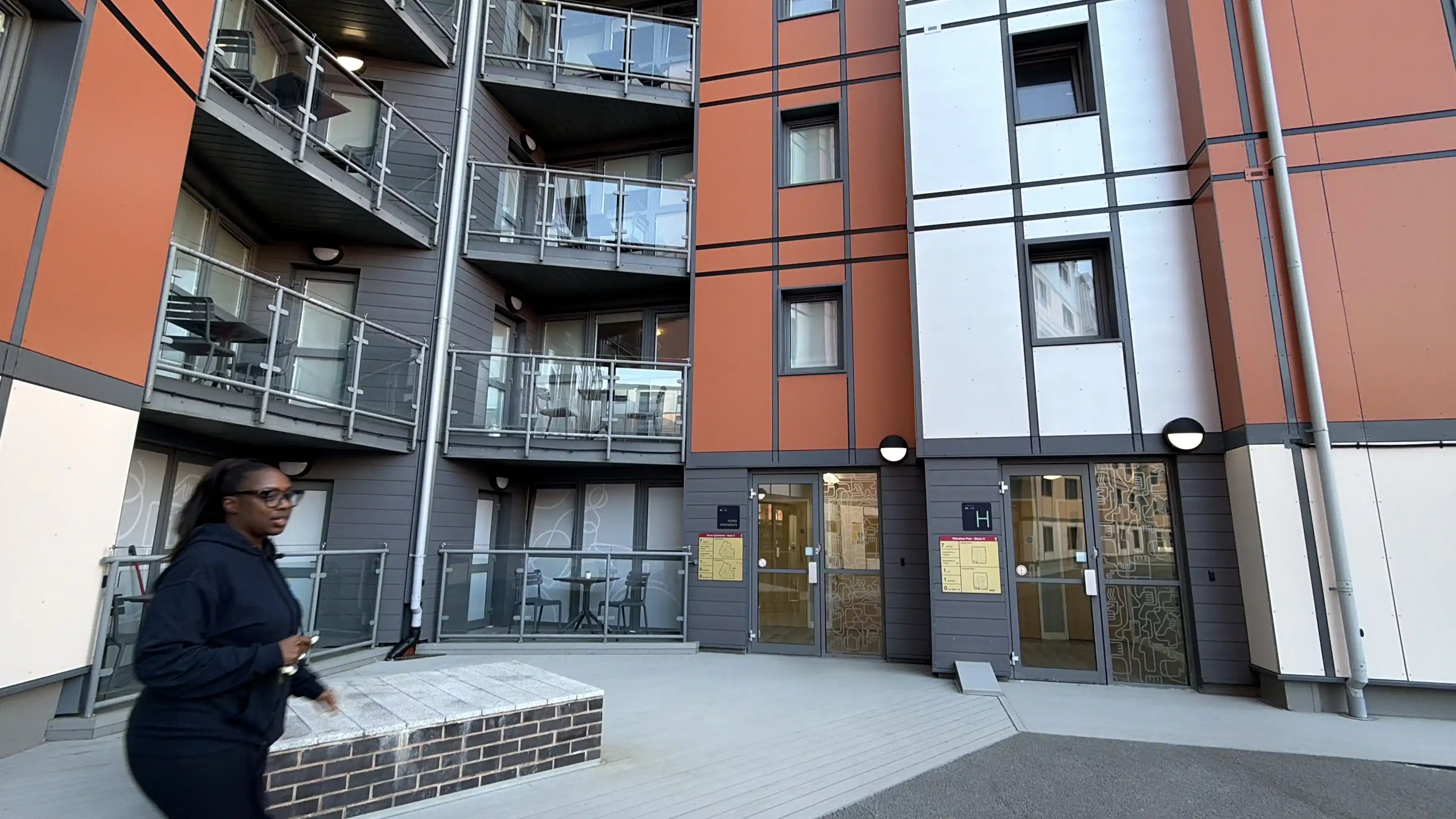 iQ Kerria Apartments, Manchester image 77