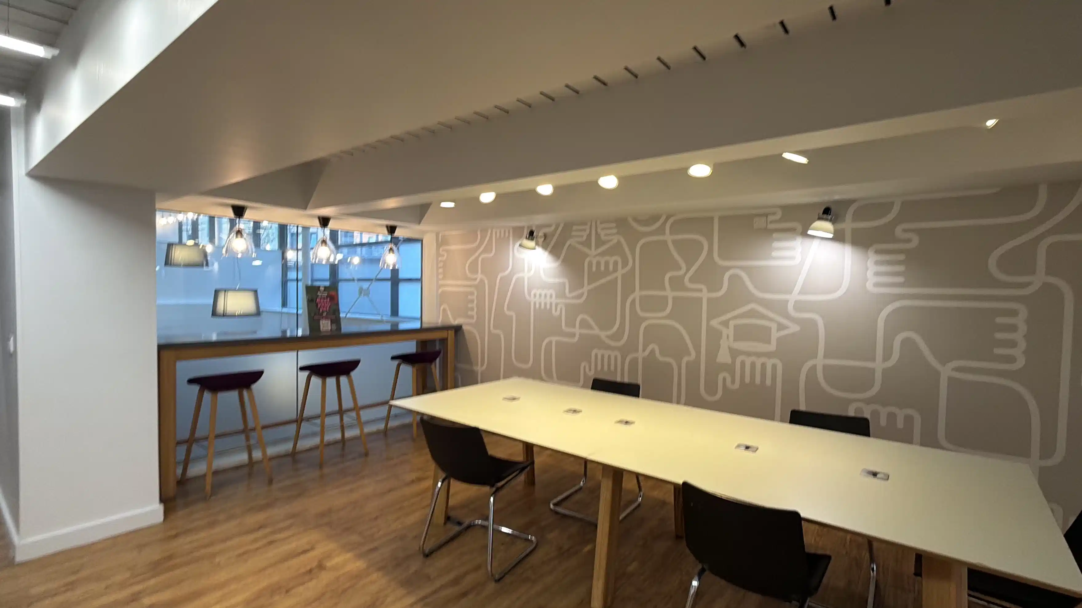 iQ Kerria Apartments, Manchester image 44