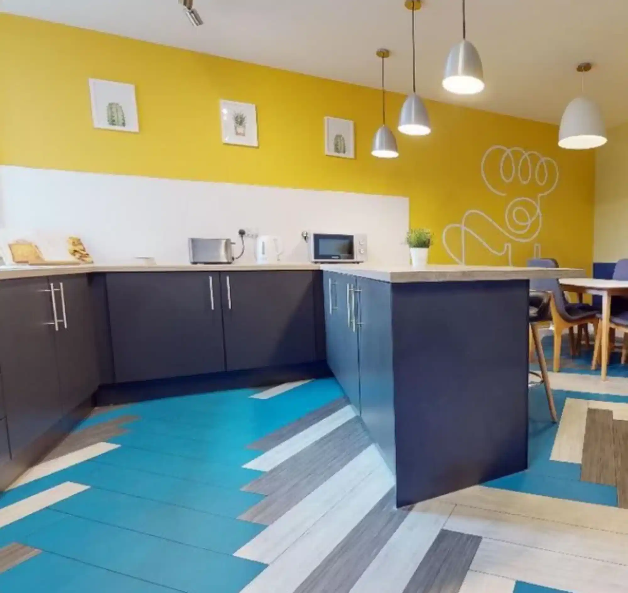 iQ Newland House, Nottingham image 63