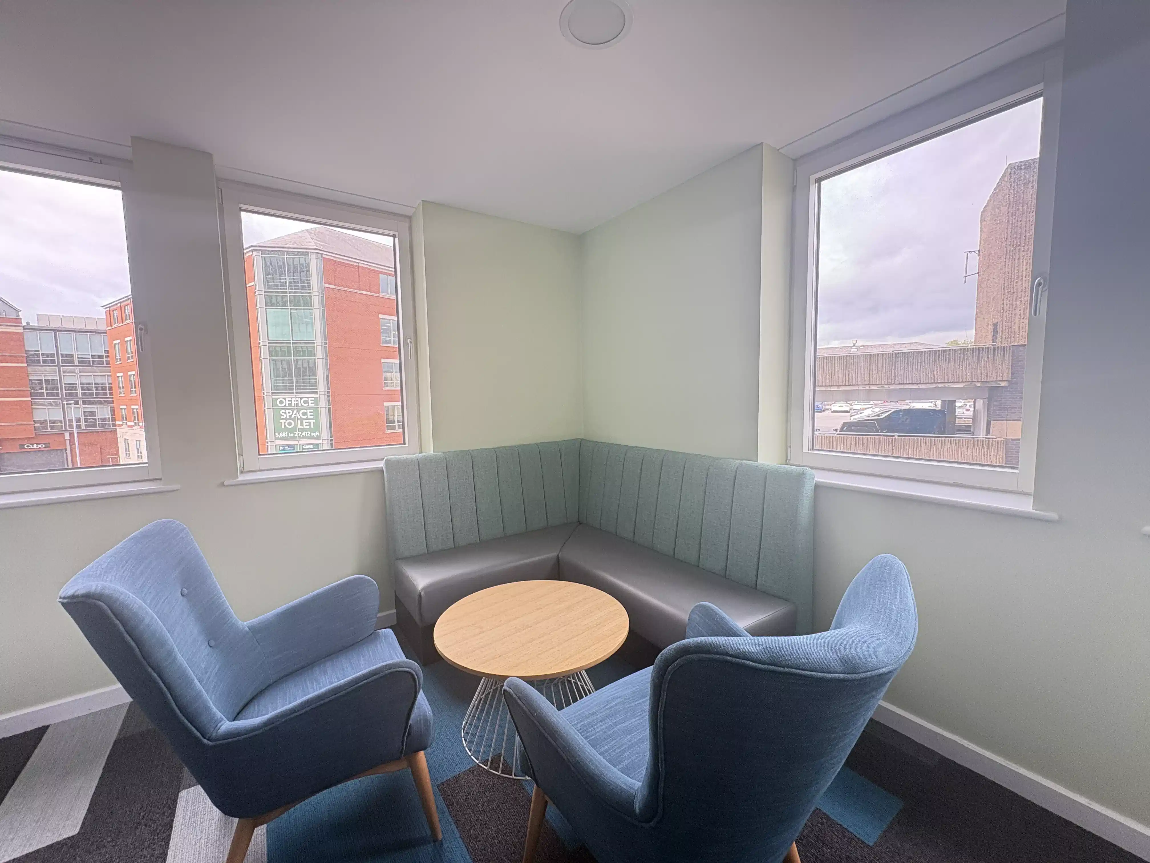 iQ Newland House, Nottingham image 35