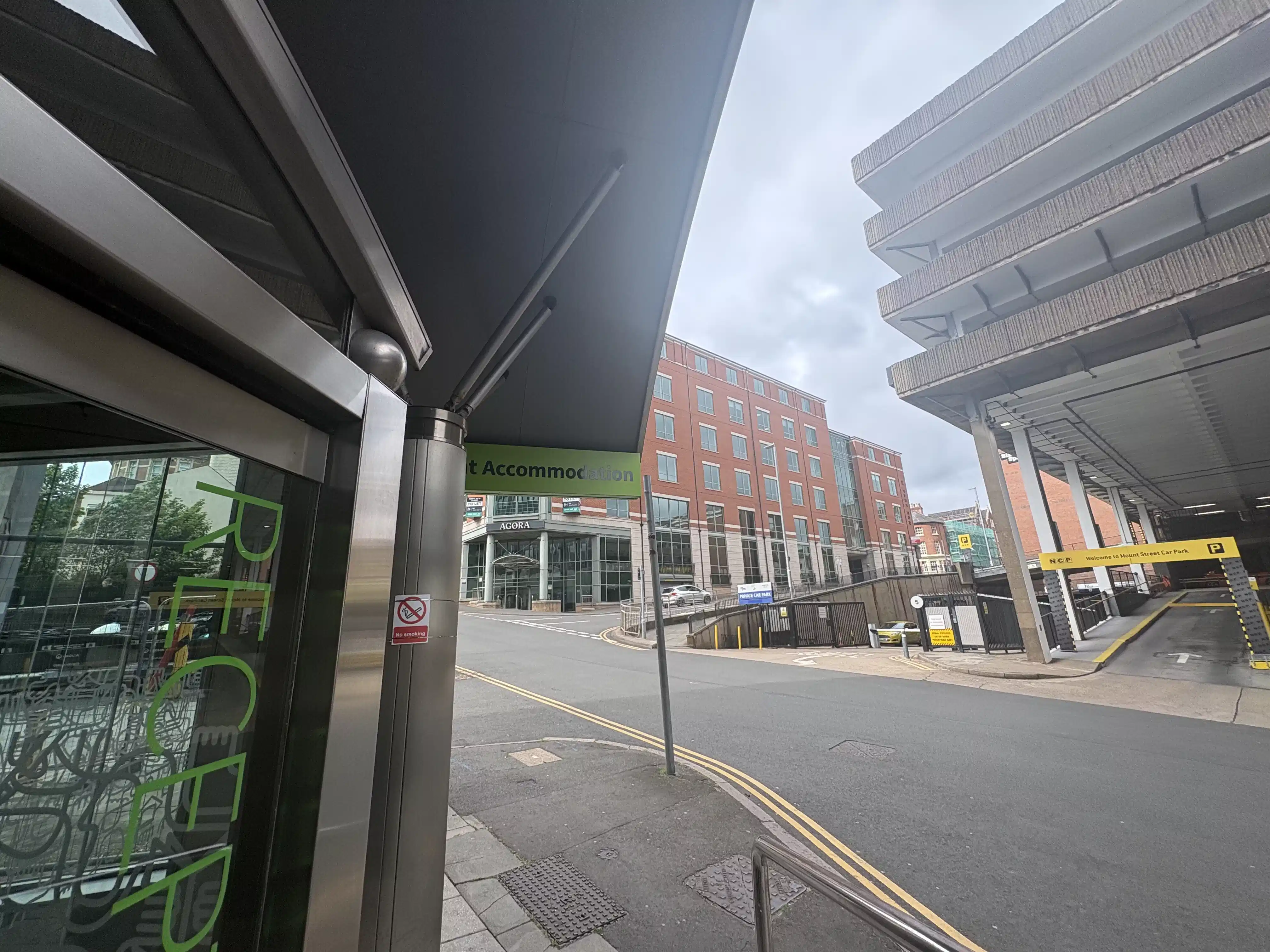 iQ Newland House, Nottingham image 14