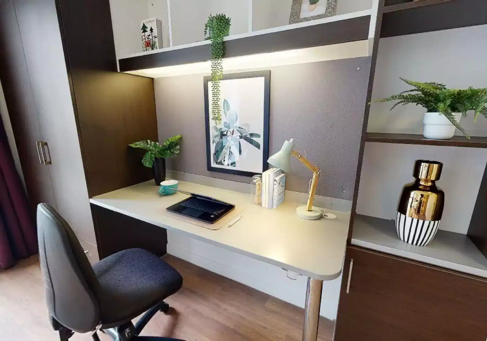 Amenities?w=400&h=260&fit=crop&q=40&auto=format&trim=auto