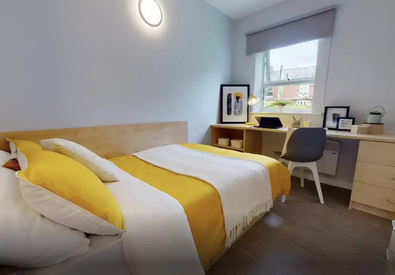 Silver En Suite