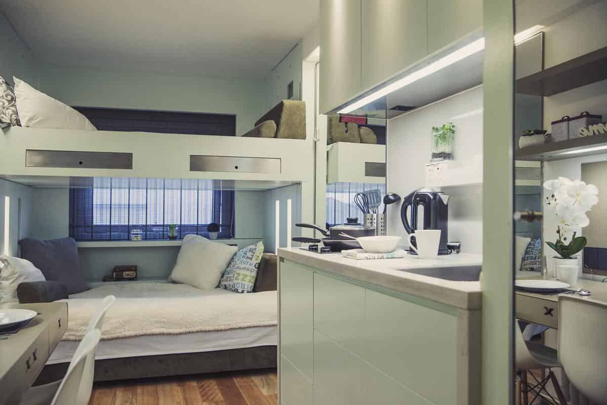 Common Area?w=400&h=260&fit=crop&q=40&auto=format&trim=auto