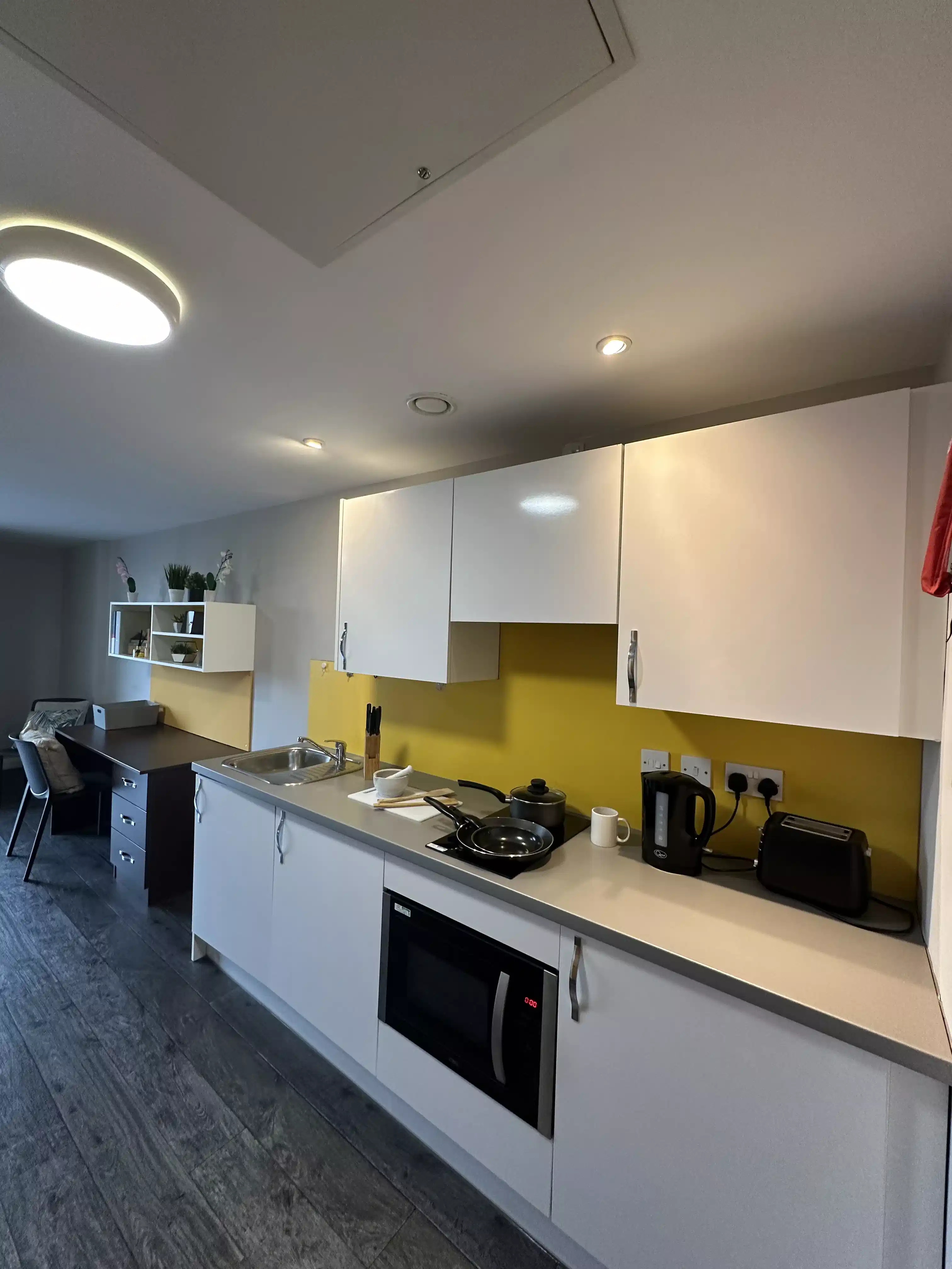 One Islington Plaza, Liverpool - Liverpool, England, United Kingdom - Kitchen