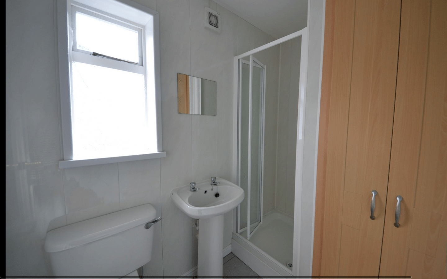 Ellesmere Avenue, Dublin - Dublin, Ireland - Screenshot 2019-05-04 at 2.56.20 PM