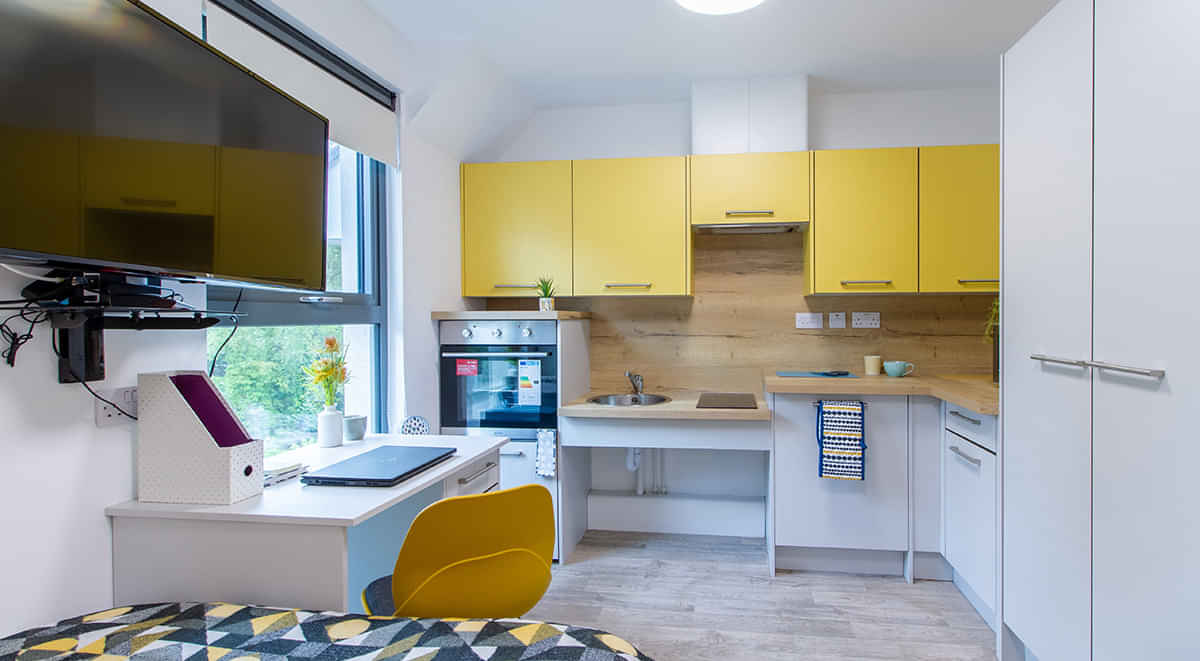 Amenities?w=400&h=260&fit=crop&q=40&auto=format&trim=auto