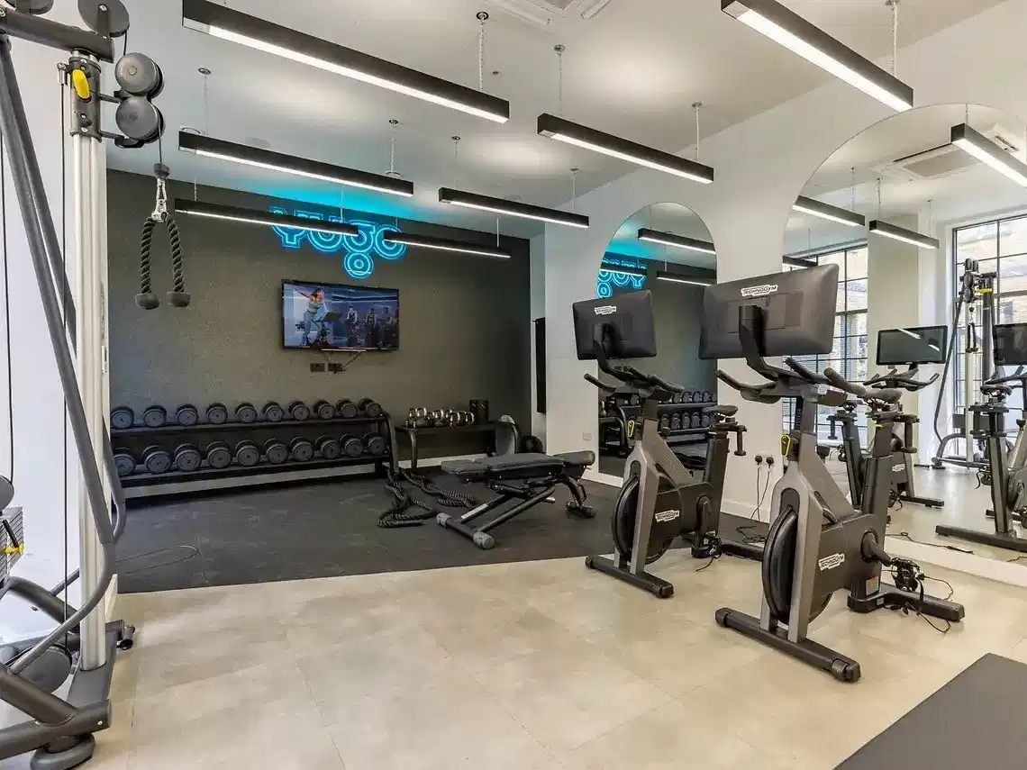 Yugo Depot Point, London - London, England, United Kingdom - Amenities