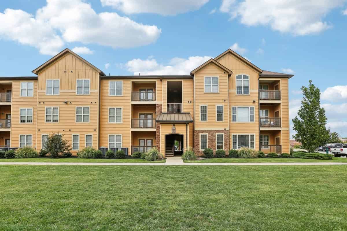 Overall Creek, Murfreesboro - Murfreesboro, Tennessee, United States - Exterior