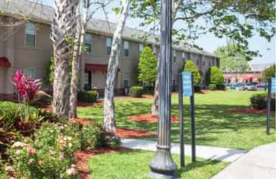 Campus Crossings On Alafaya, Orlando - Orlando, Florida, United States - Exterior