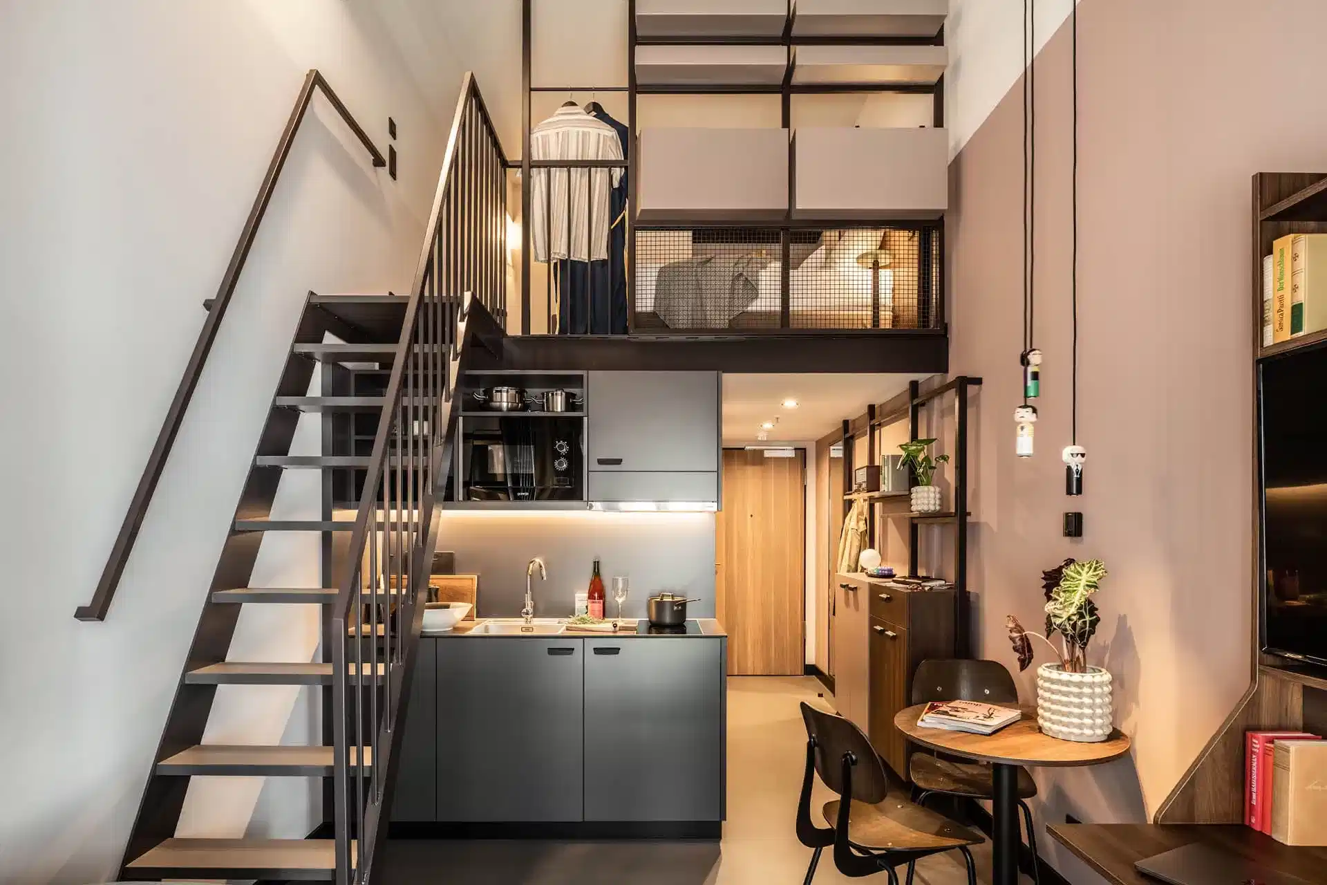 Amenities?w=400&h=260&fit=crop&q=40&auto=format&trim=auto