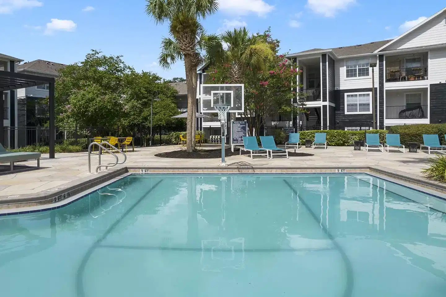 On20 Apartments, Gainesville - Gainesville, Florida, United States - Exterior