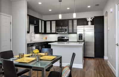 The Row on 7th, Gainesville - Gainesville, Florida, United States - Amenities