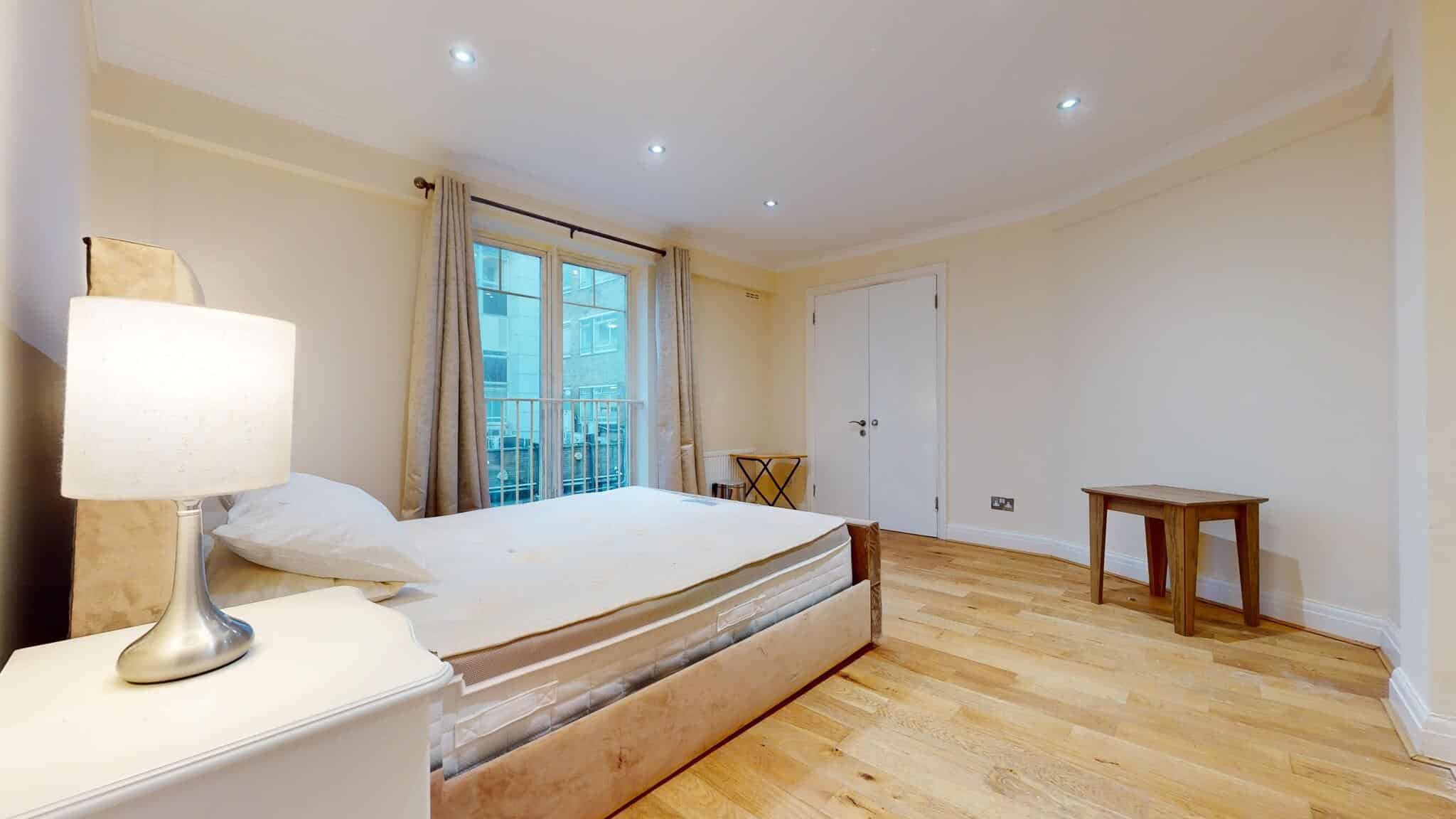 3 bedroom flat, Hampden Gurney Street, London - undefined - bedroom