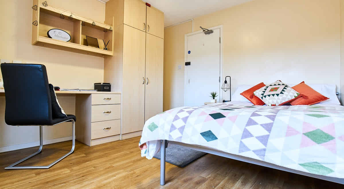 Classic 3 Bed Apartment