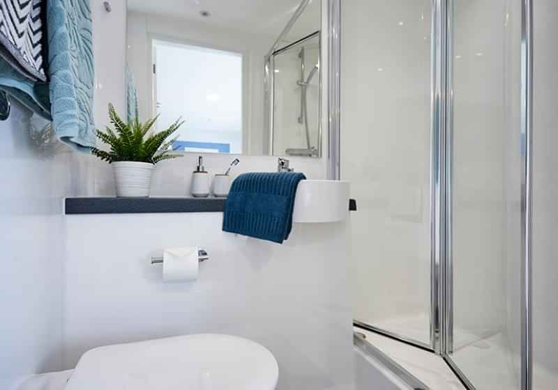 Amenities?w=400&h=260&fit=crop&q=40&auto=format&trim=auto