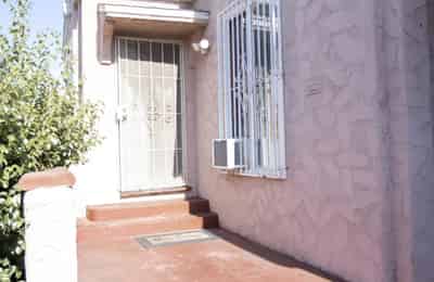 1302 W 35th St, Los Angeles - Los Angeles, California, United States - Exterior