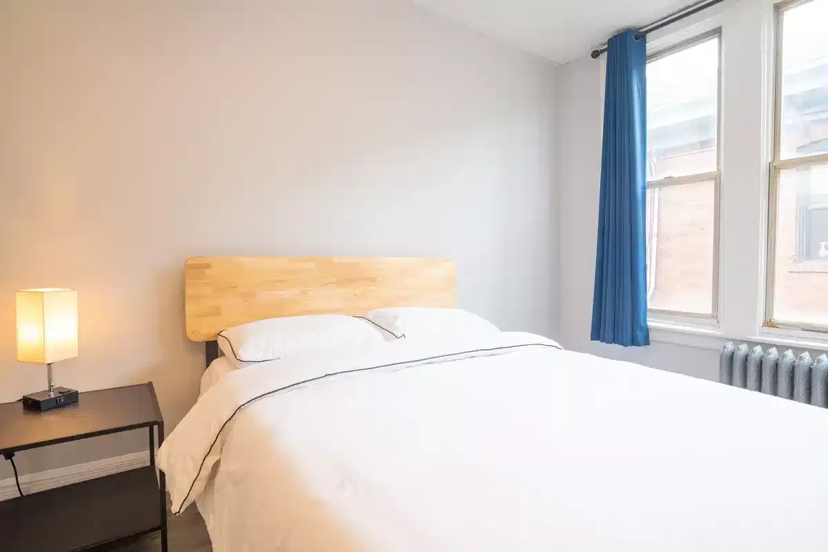 5807-5809 Hobart St, Pittsburgh - Pittsburgh, Pennsylvania, United States - Bedroom