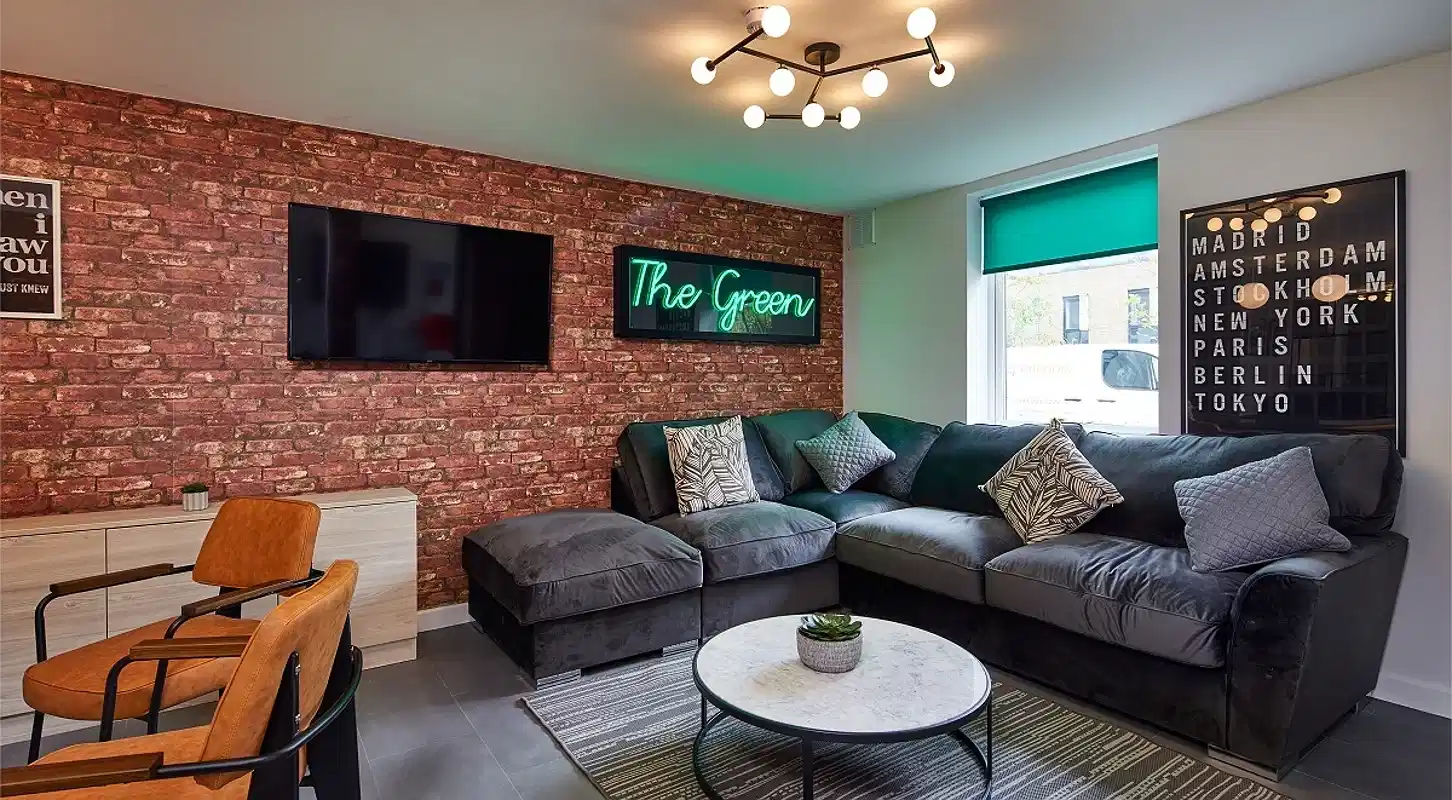 The Green, Bradford 3