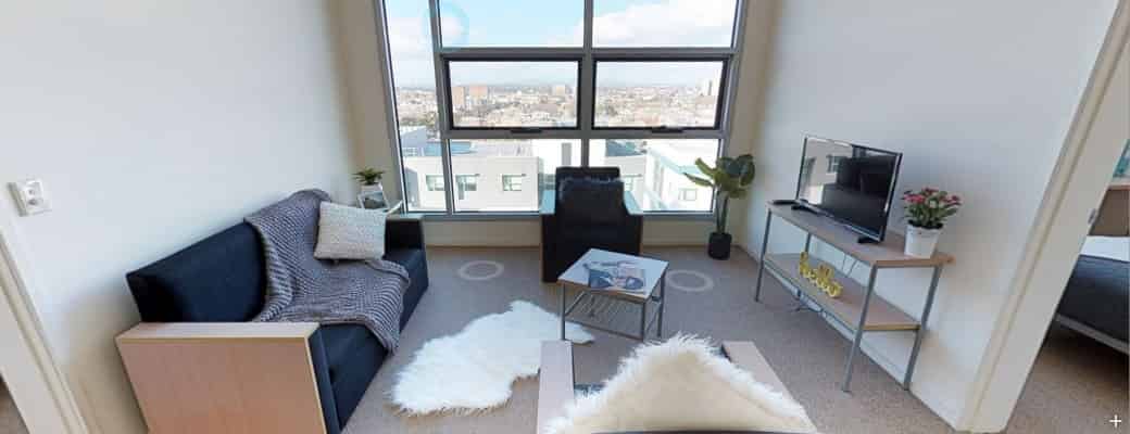 Amenities?w=400&h=260&fit=crop&q=40&auto=format&trim=auto