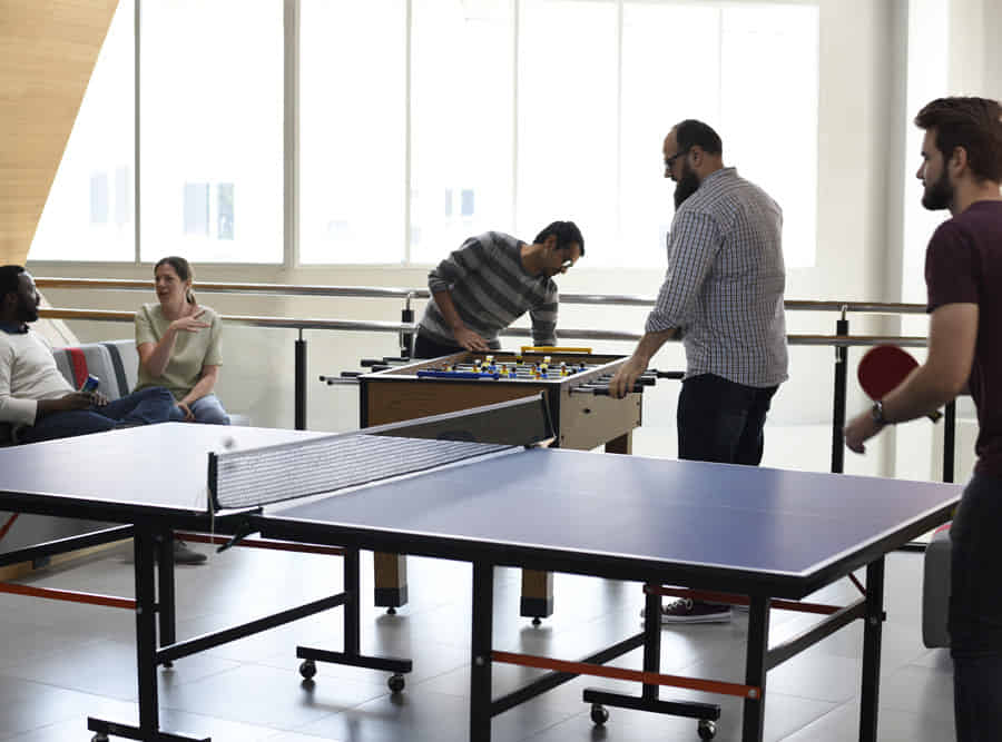 billiard1?w=400&h=260&fit=crop&q=40&auto=format&trim=auto