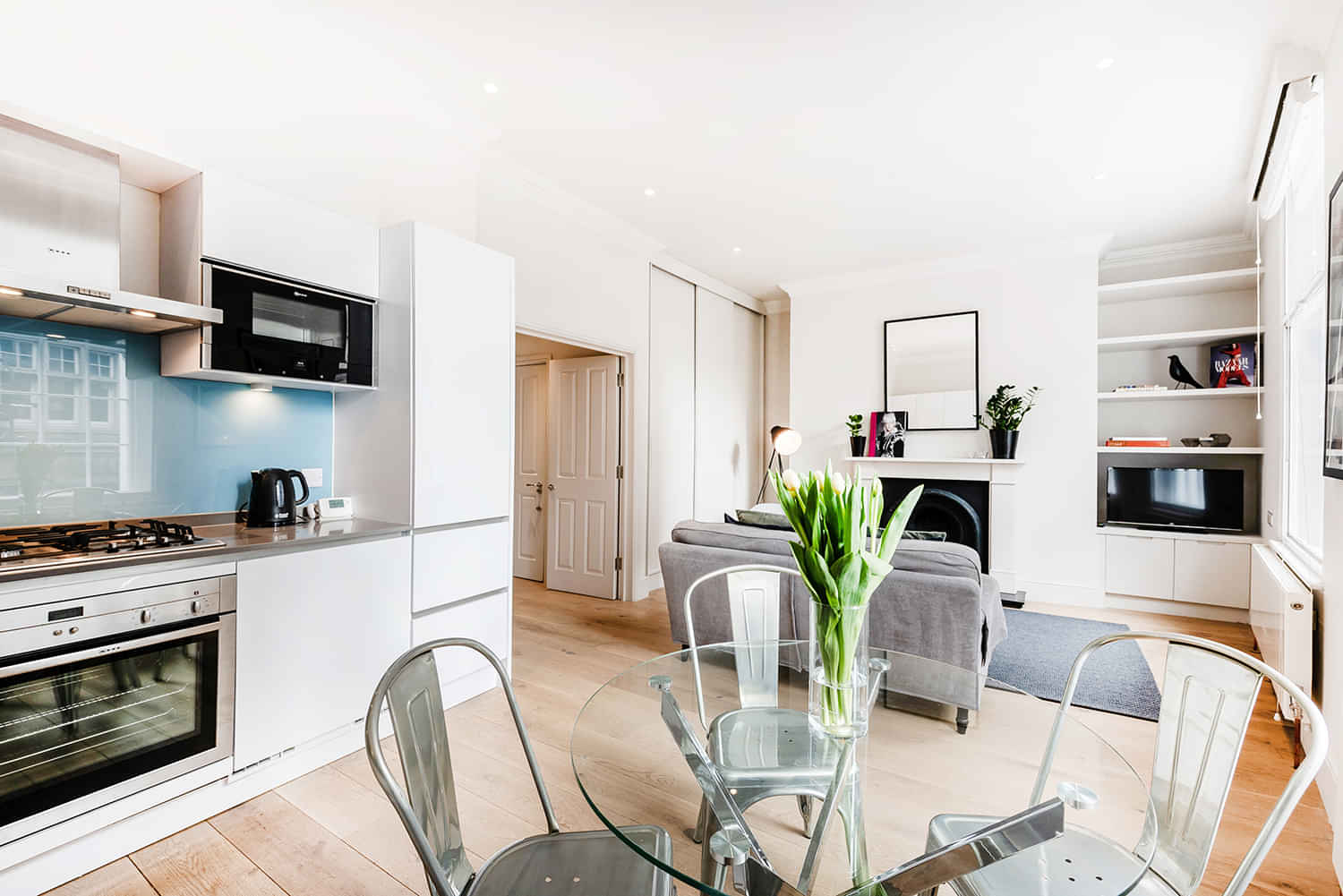 Chinatown Soho Apartments, London - London, England, United Kingdom - Kitchen