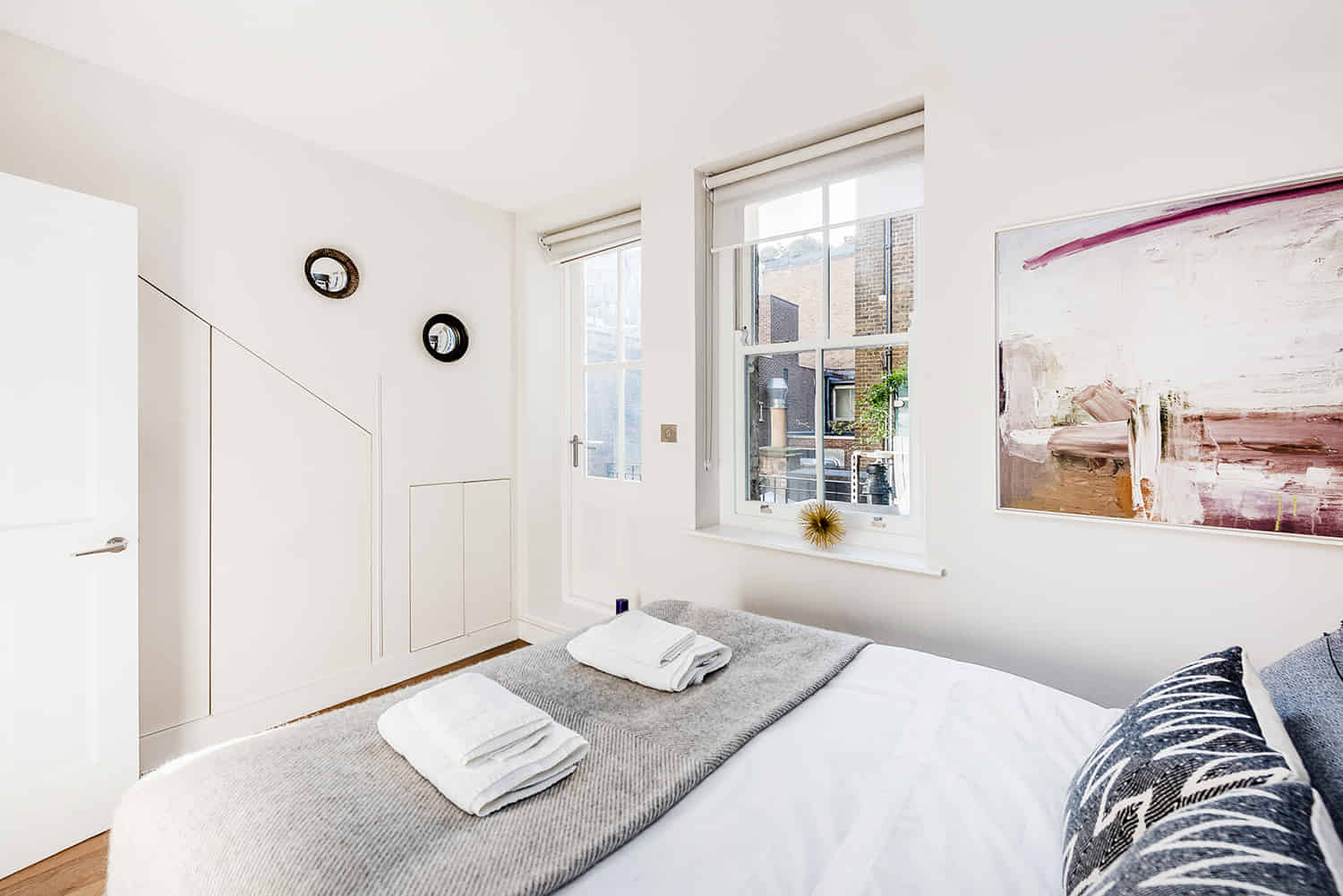 22 Drury Lane - London, England, United Kingdom - image_012