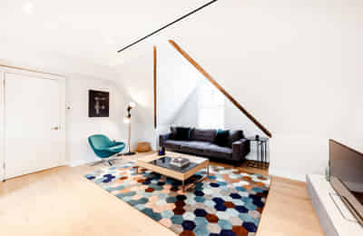 7 Floral Street - London, England, United Kingdom - image_005