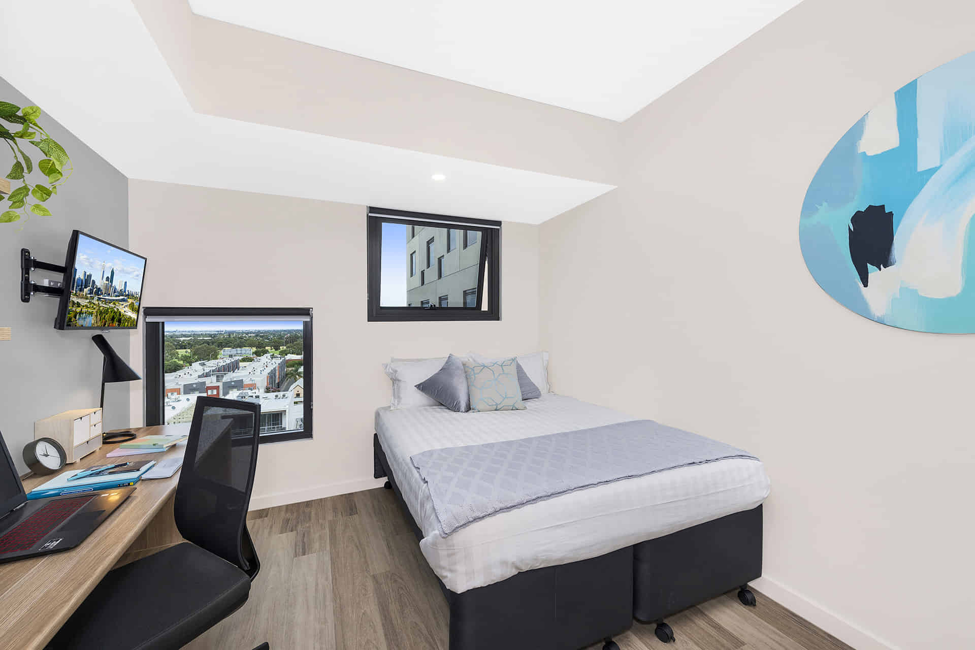 2 Bedroom Shared Bathroom, King Single Bed