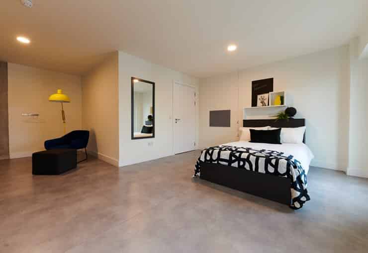 Gold Ensuite