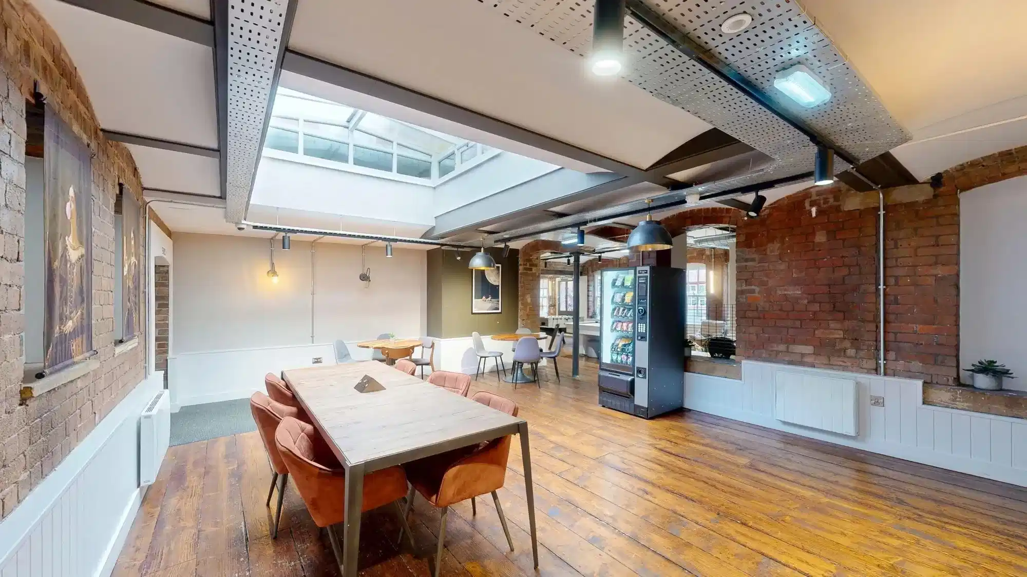 Truro Works, Sheffield - Sheffield, England, United Kingdom - Amenities