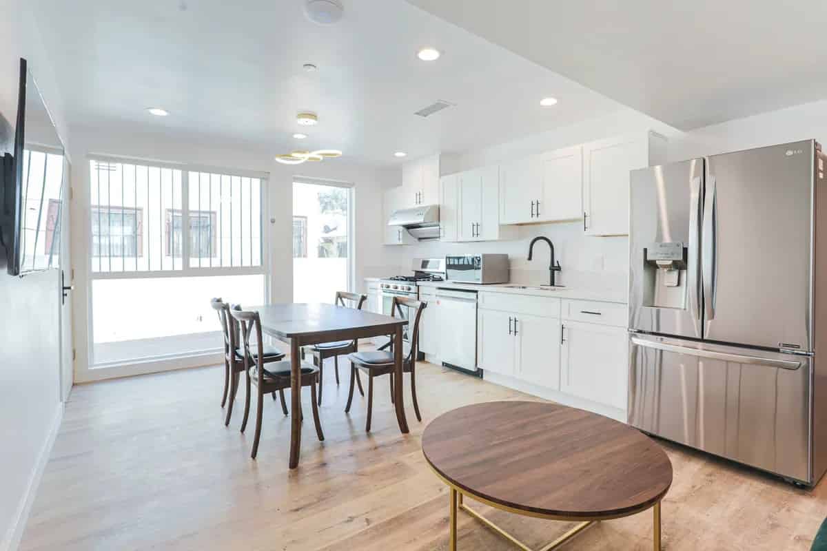 1534 W 35th St, Los Angeles - Los Angeles, California, United States - Common Area