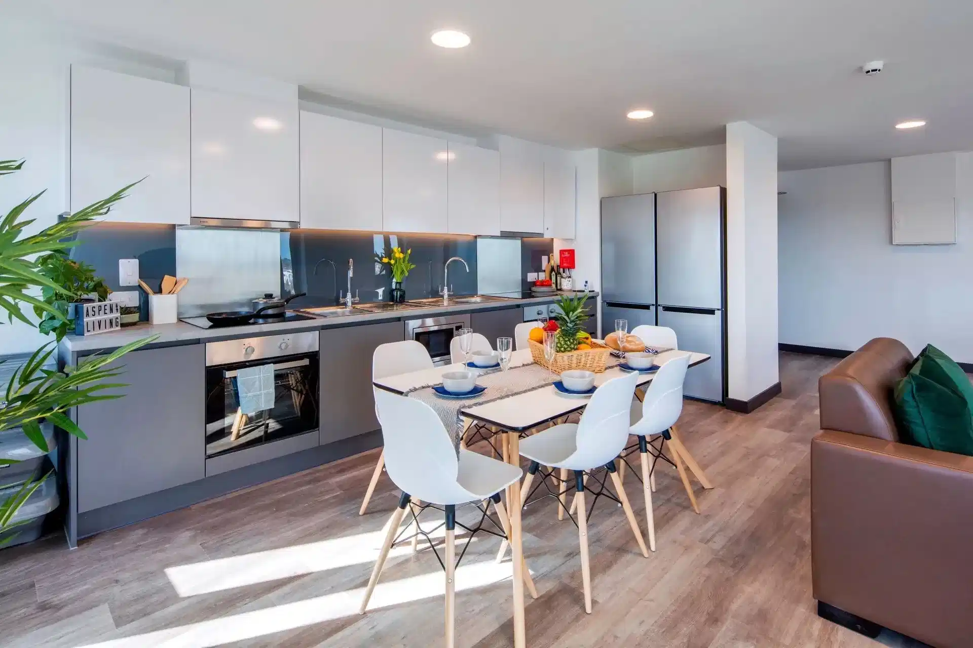 Aspen, Dublin - Dublin, Ireland - Kitchen