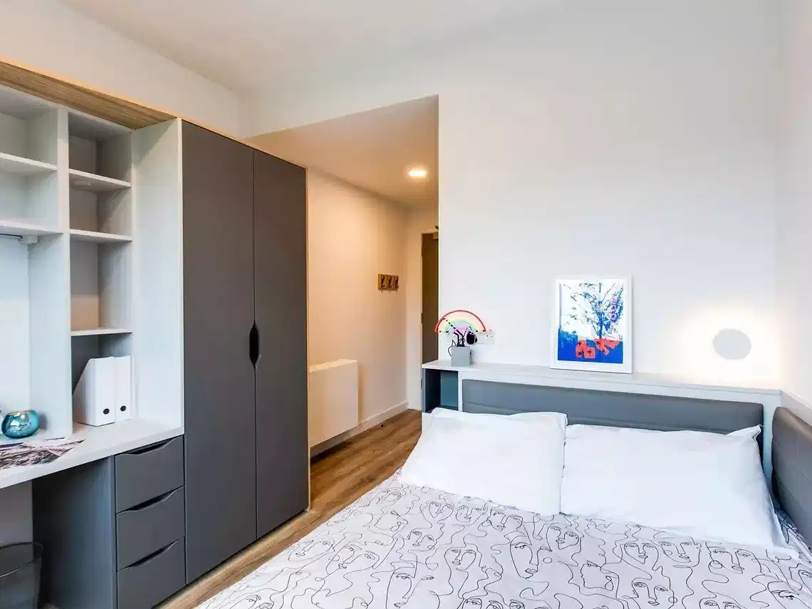 Standard Ensuite