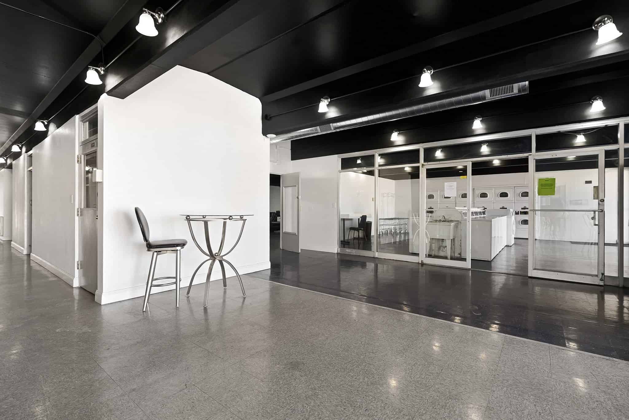 Saint Germain Square, Carbondale - Carbondale, Illinois, United States - Common Area