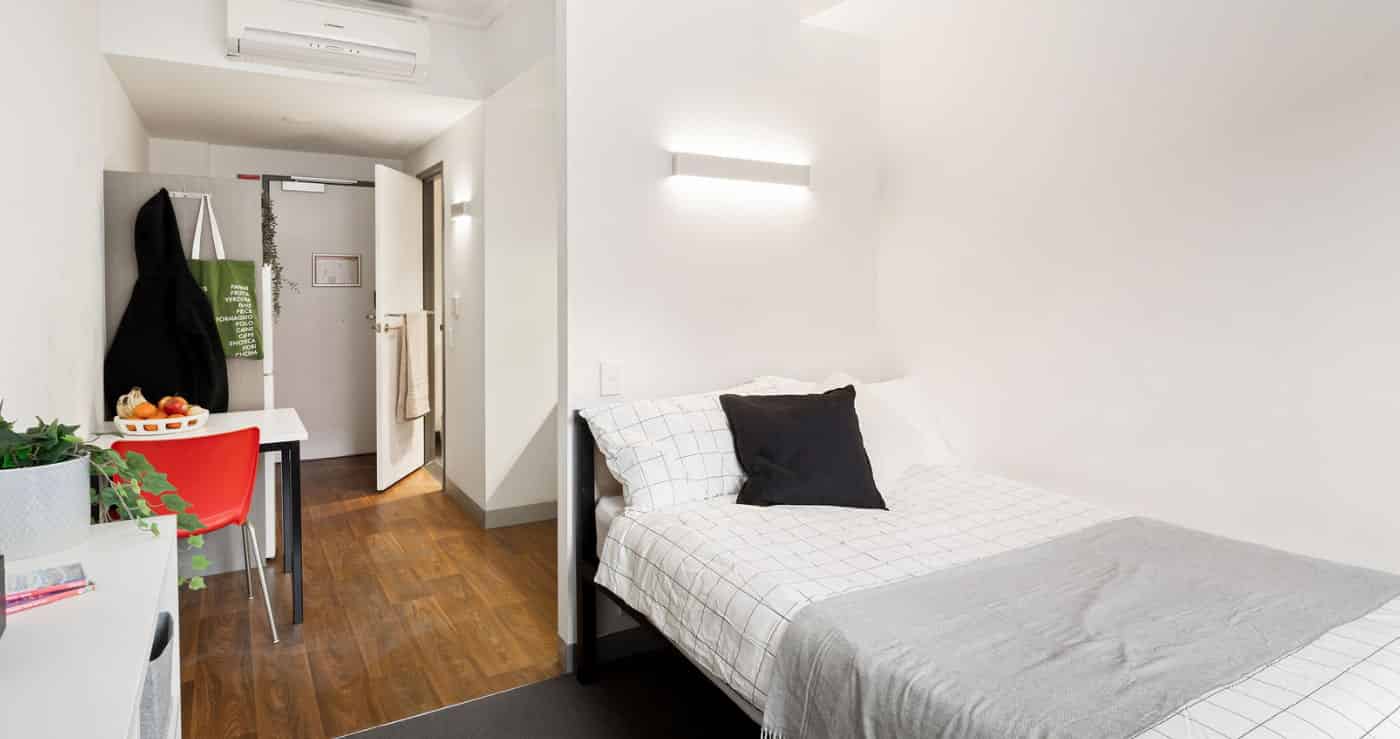 Standard Studio Apartment - Bedroom