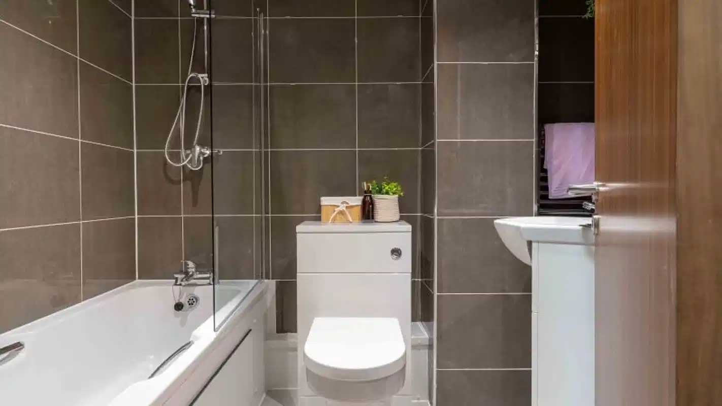 Amenities?w=400&h=260&fit=crop&q=40&auto=format&trim=auto