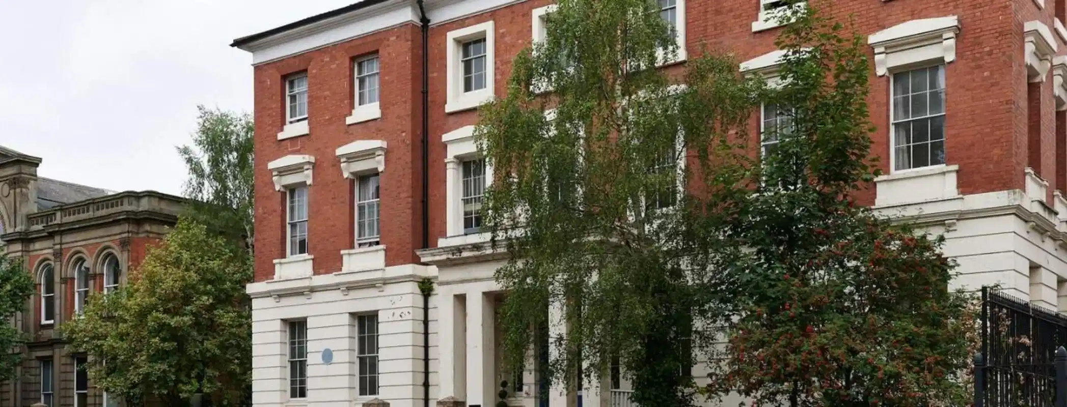 Queen's Hospital Close, Birmingham - Birmingham, England, United Kingdom - Exterior