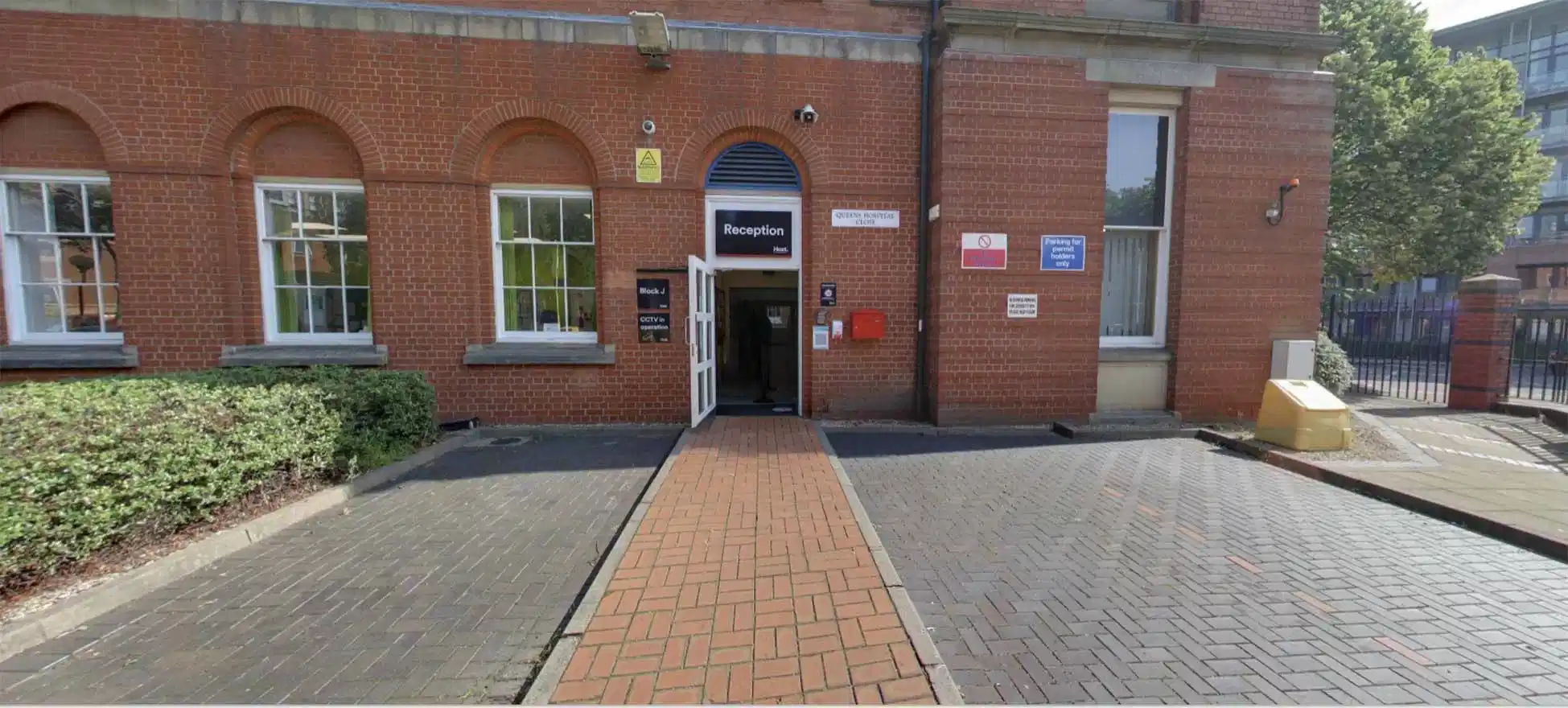 Queen's Hospital Close, Birmingham image 53