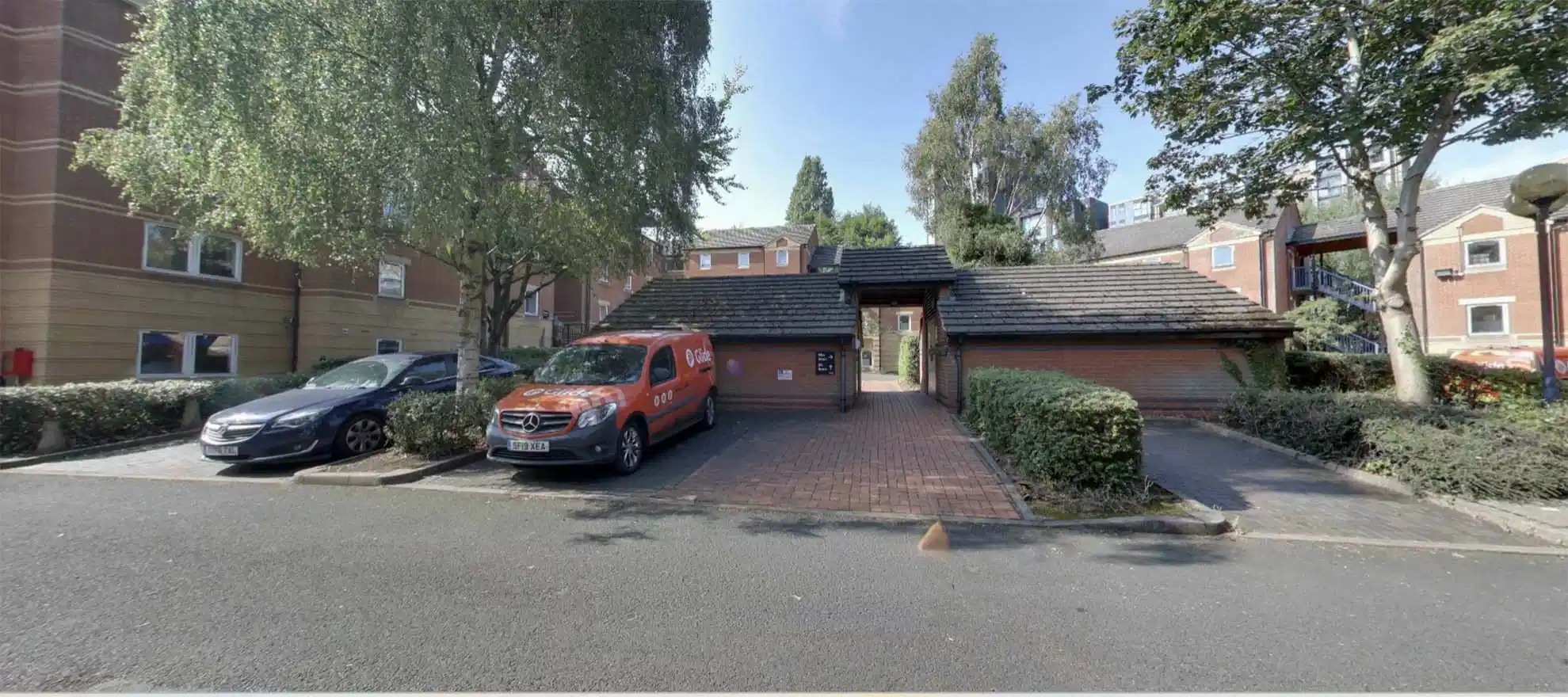 Queen's Hospital Close, Birmingham image 50
