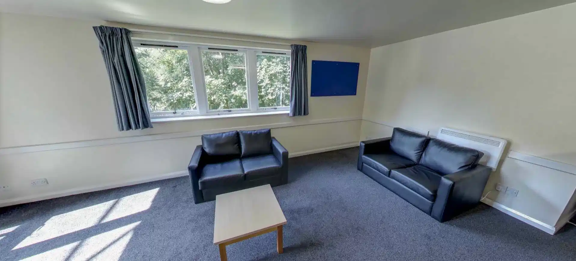 Queen's Hospital Close, Birmingham image 17